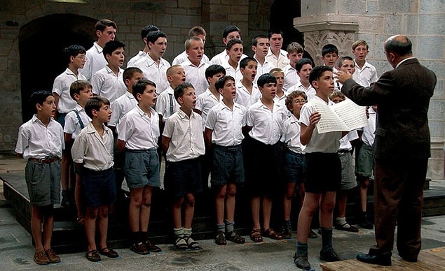 111. The Chorus (2004)