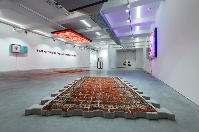 Ramazan Can sanat tarihi hakkında yorumda bulunmaktansa, tasvir edilen kişinin ruhsal durumunu ortaya koymaya çalışıyor.