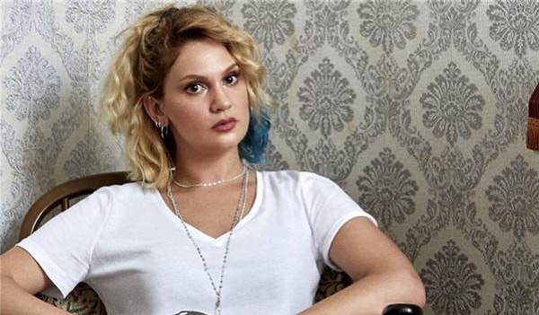 Farah Zeynep Abdullah Camdaki Kız’a Katılacak Mı?