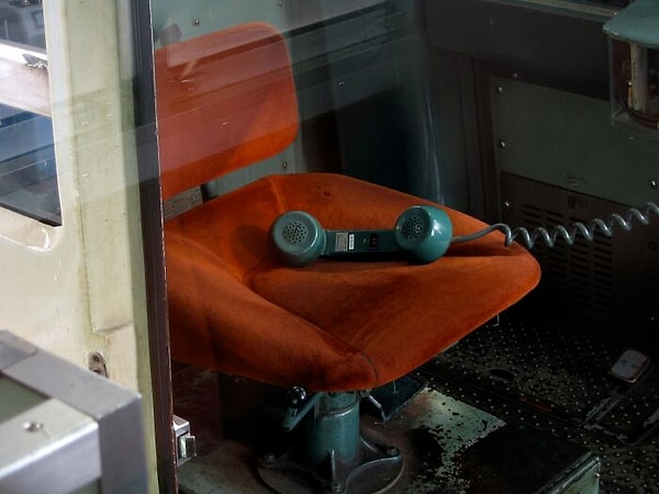 16. Почему мы говорим "повесь трубку"