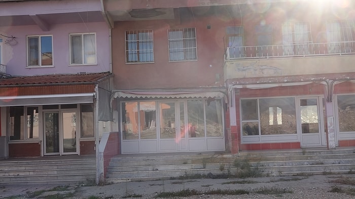 Çorum'da Genelev Gerginliği: Yıkıma Engel Olamadılar