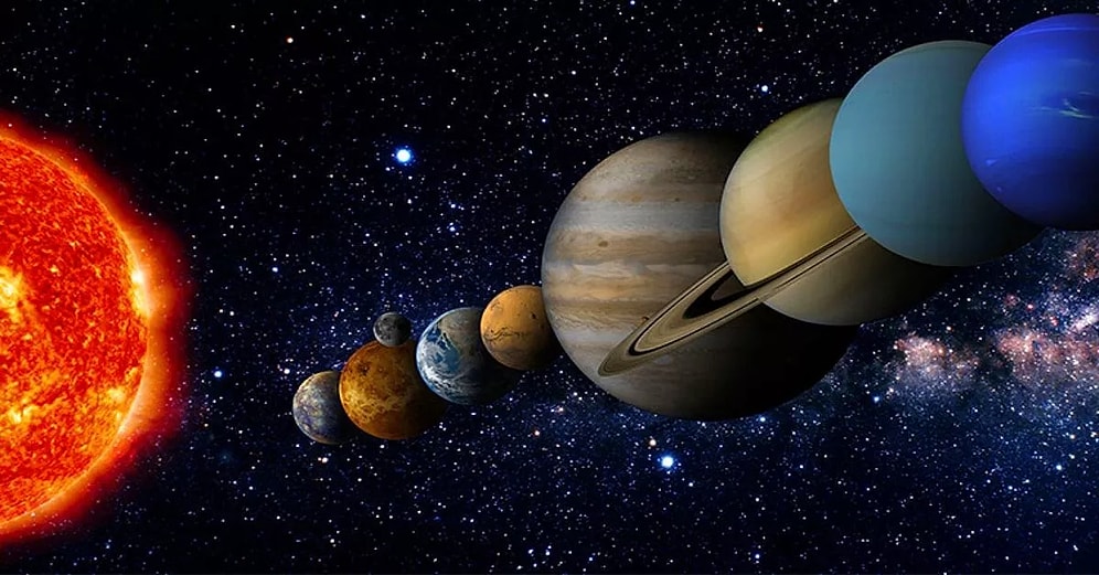 Geleceğe Değil Belki Ama Gökyüzüne Dair Bir Şeyler Söylemeye Geldik: Ekim Ayında Yaşanacak Gök Olayları