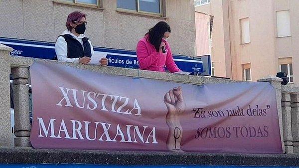 İspanya'nın Lugo bölgesine bağlı Cervo belediyesinin düzenlediği festivalde tesis yetersizliğinden dolayı kadın ve çocukların tuvalet ihtiyaçlarını sokaklarda giderdiği ve bazı insanların bu kişileri videoya çektikleri ortaya çıktı.