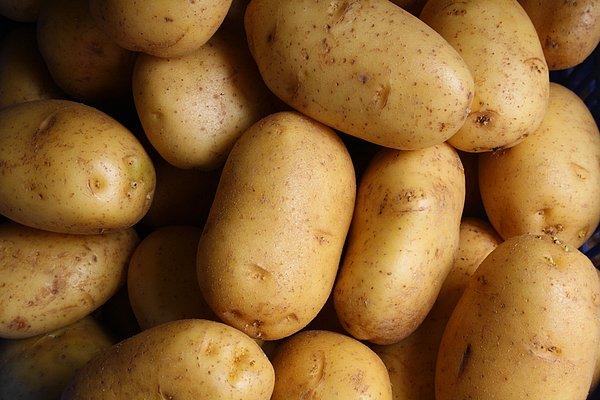 25. Patatesler boş karbonhidrat değildir.