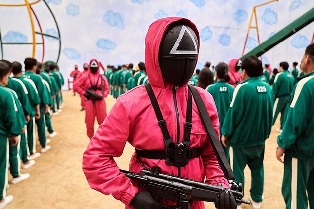 Üçgen: Asker!