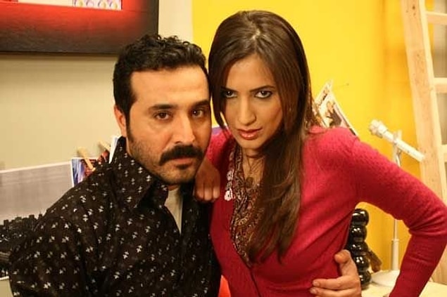 Film ve dizilerde de boy göstermiş. Kurtlar Vadisi: Pusu, Ay Lav Yu, Avrupa Yakası, Kış Masalı, Cümbür Cemaat Aile gibi yapımlarda oynamış.