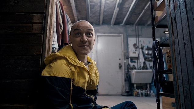 5. Parçalanmış / Split (2016)