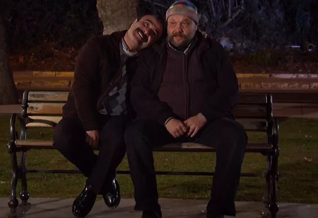 Cengiz Bozkurt: Bize Zehir Etti!