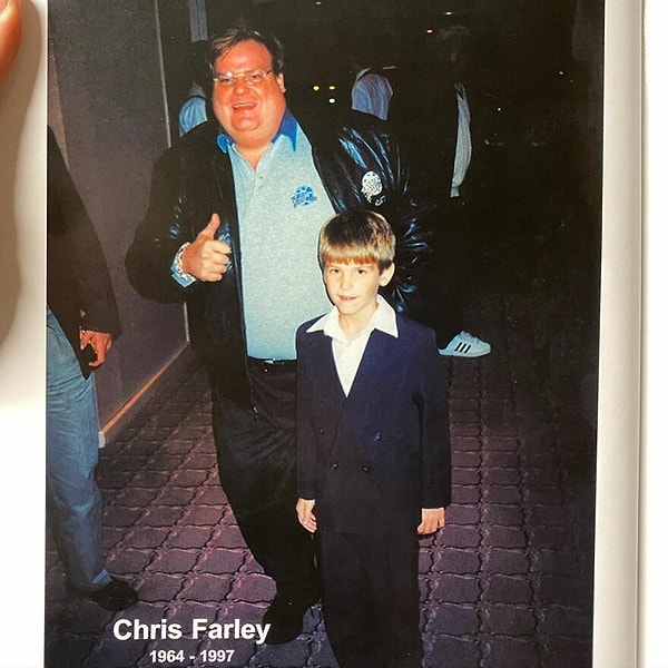 10. Актер Крис Фарли