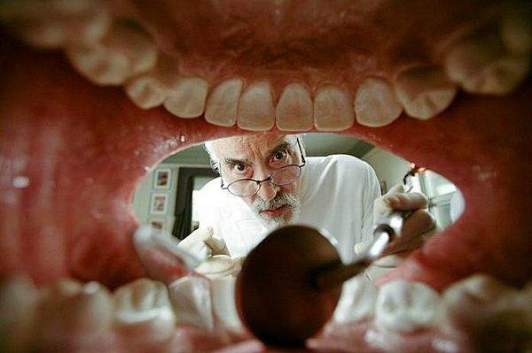 6. %35'inin hiç 20lik dişleri olmuyor, bu yüzden diş çektirme işkencesini çekmek zorunda kalmıyorlar...