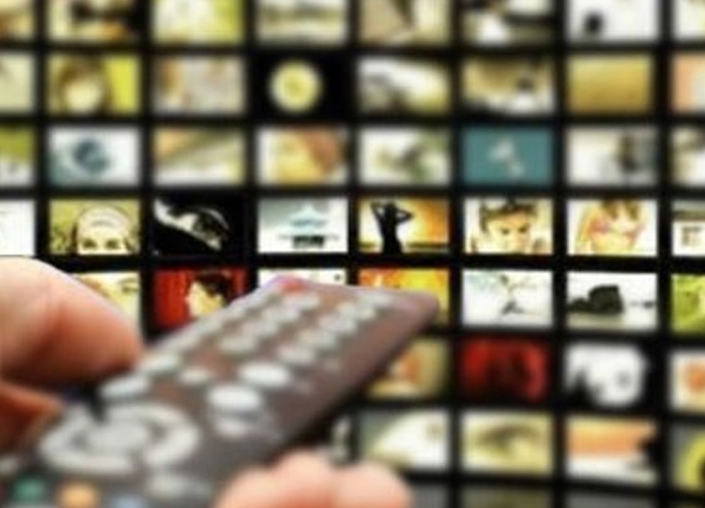 26 Ekim Salı TV Yayın Akışı! Televizyonda Bugün Neler Var? Kanal D, Star, Show TV, FOX TV, ATV...
