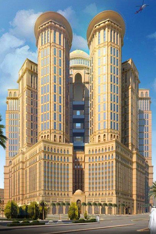 Suudi Arabistan Maliye Bakanlığı'na ait olan Abraj Kudai'de 12 kule, 10.000 oda ve 70'den fazla restoran yer alacak.