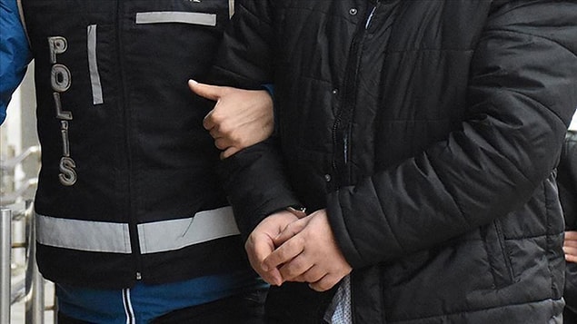 Önce kaçtı sonra teslim oldu