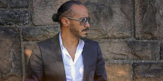 'Yaranamadım' Şarkısıyla Bir Döneme Damga Vuran CanKan Grubunun Yıldızı Malik Ayhan Son Haliyle Şoke Etti!