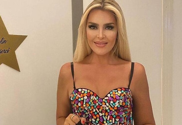 Ve onca ağlamanın, onca aşk mesajlarının üstünden henüz 1 ay geçmişti ki Selin Ciğerci, yeni bir aşka yelken açtı!