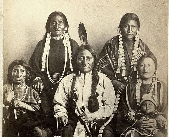 Efsanevi Kızılderili Şefi Oturan Boğa'nın Torunu Bulundu