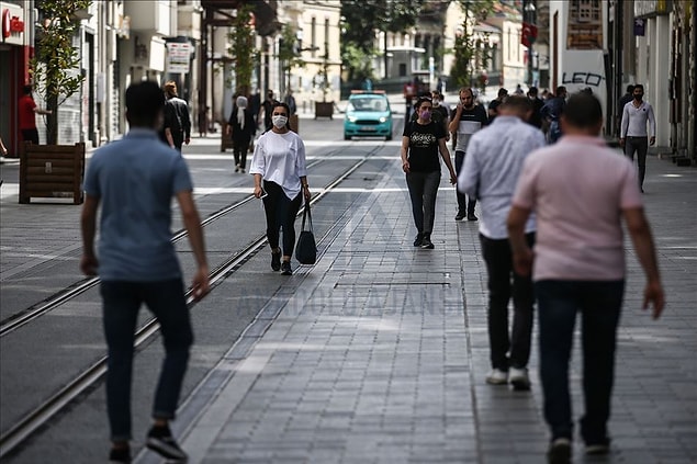 "Yurt dışı hayallerini duydum mu tüylerim diken diken oldu"