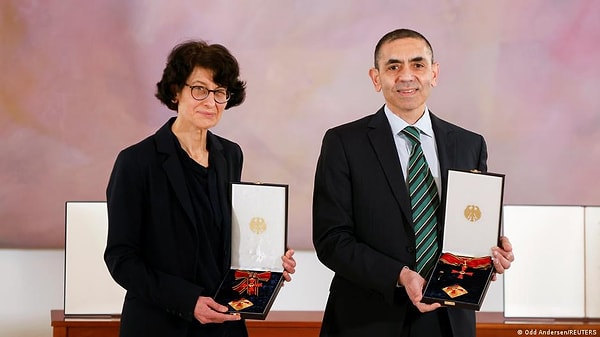 Korona aşısı ile umut olan Özlem Türeci ve Uğur Şahin