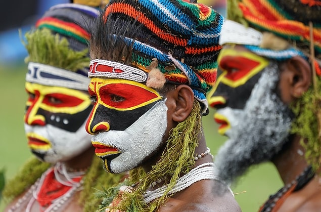 12. Papua Yeni Gine, 1975'e kadar İngiltere, Avustralya ve Almanya'nın işgali altındaydı.