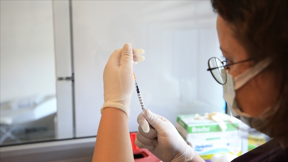 Bakan Koca Açıkladı: BioNTech Aşısında Üçüncü Doz Uygulanacak