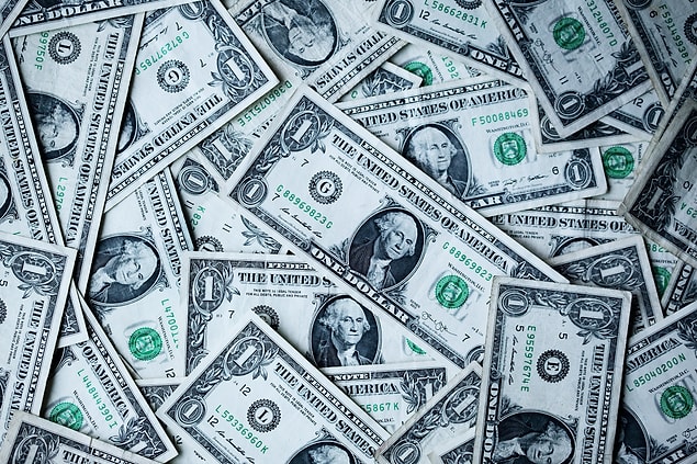 13. Milyarderlerin gelirlerinin beşte birinden fazlasını Amerika gelir idaresinden sakladığı biliniyor.