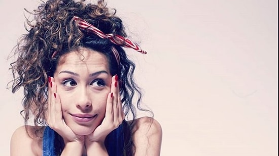 Elbet Bir Gün Dizisinin Sevilay'ı Yağmur Özbasmacı Kimdir? Yağmur Özbasmacı Kaç Yaşında ve Nereli?