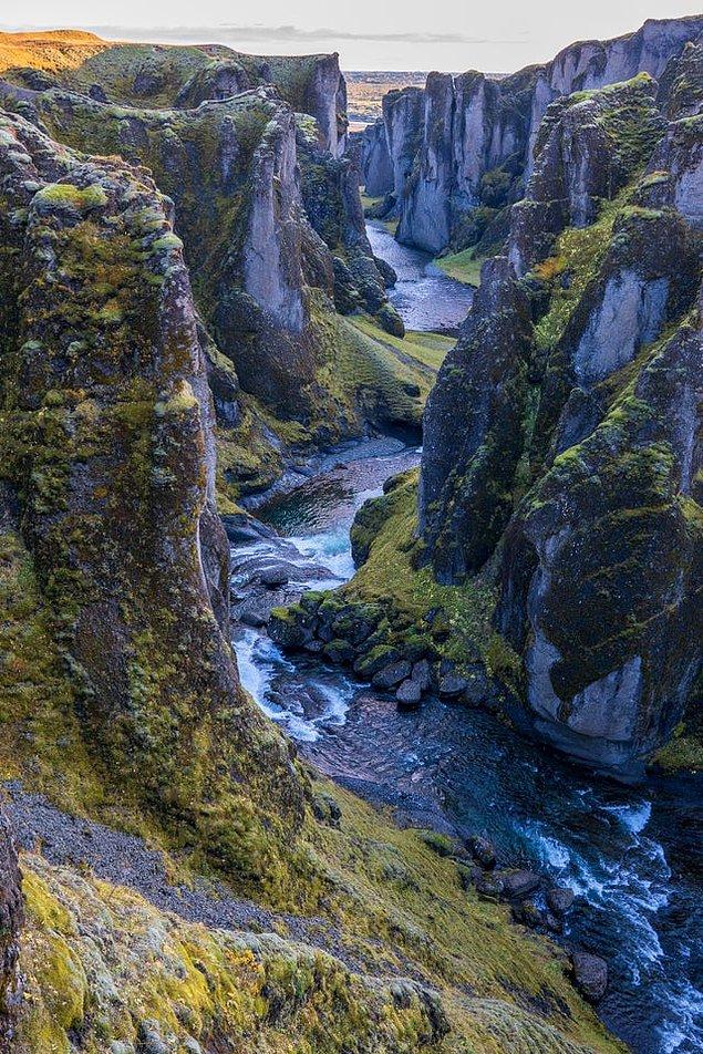 14. Fjaðrárgljúfur Kanyonu - İzlanda: