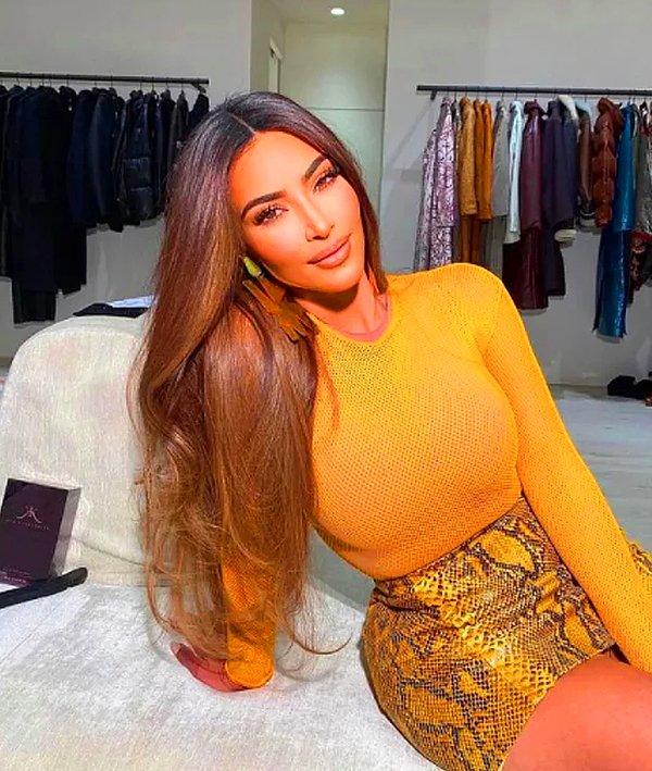 9. Kim Kardashian'ın yeni koleksiyonu bir dakika için bir milyon dolar kazandırdı!