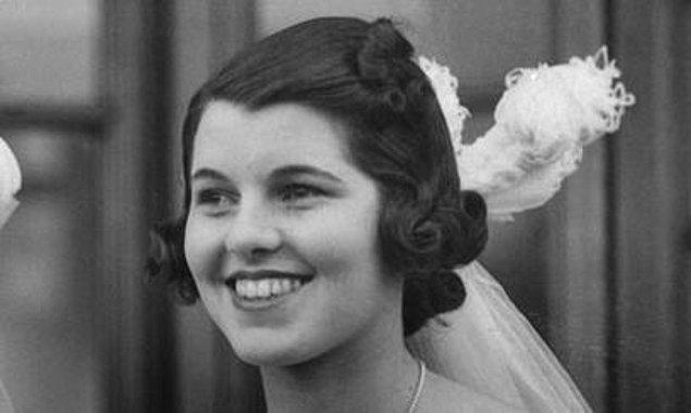 2. Robert Francis Kennedy ve John Fitzgerald Kennedy'nin kız kardeşi Rosemary Kennedy, 23 yaşındayken babası tarafından zorla lobotomi yaptırdı ve hayatının geri kalan zamanında bu operasyonun etkilerini görmüştür.