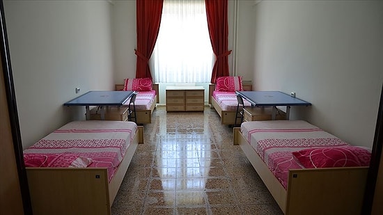 Öğrenciler 270 TL'lik Taksidi Ödemedikleri İçin KYK Yurdundan Çıkarılacak