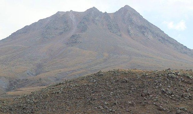 Araştırmacılar tam olarak bu dönemde dağın patlamasının çevreye nasıl bir etkisi olduğunu söyleyemiyor olsalar da, bu tarz büyük patlamaların medeniyeti yeniden şekillendirdiğini biliyoruz.