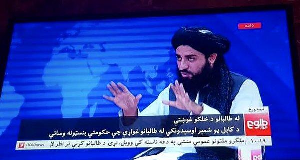 1. Afganistan'da ülkede yönetimi ele geçirdikten sonra kadınların eğitim başta olmak üzere birçok temel hakkında kısıtlamaya giden Taliban, yeni yasakları duyurdu. Artık kadın oyuncuların yer aldığı yapımlar televizyonlarda gösterilemeyecek.