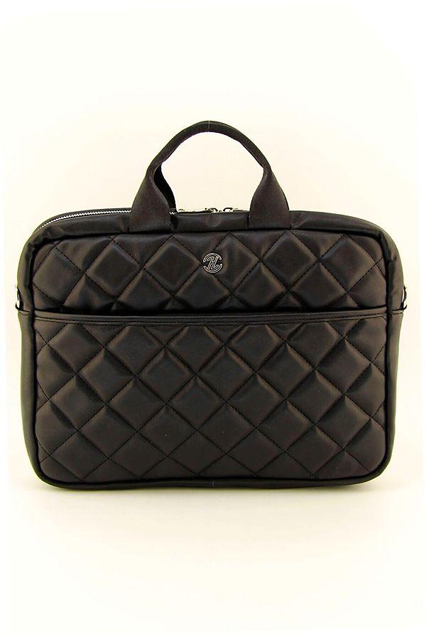 Mat siyah kapitone laptop çantası da evrak çantası olarak çok şık bir seçenek.
