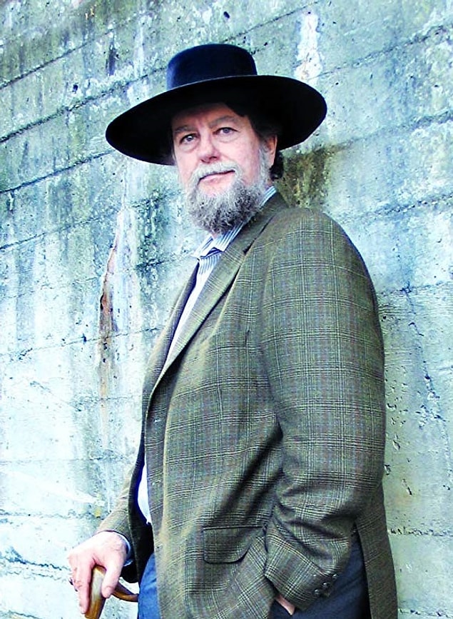 2. Seri Robert Jordan tarafından yazıldı.