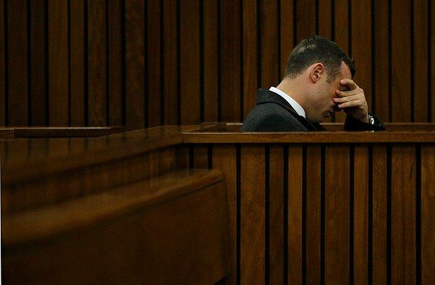 19 Ağustos 2015 tarihinde, Pistorius hakkındaki serbest bırakma kararı Adalet Bakanı'nın araya girmesiyle iptal edildi.