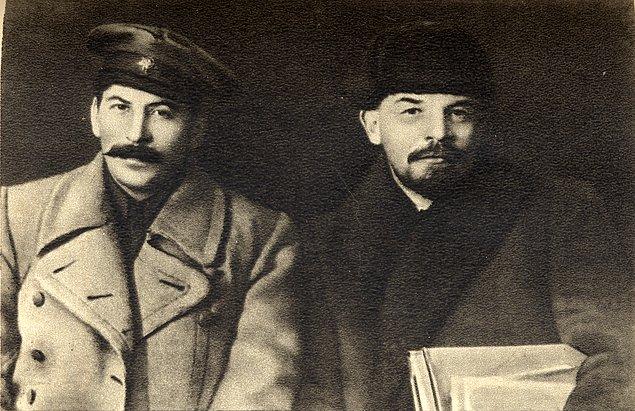 Vladimir Lenin Kimdir?