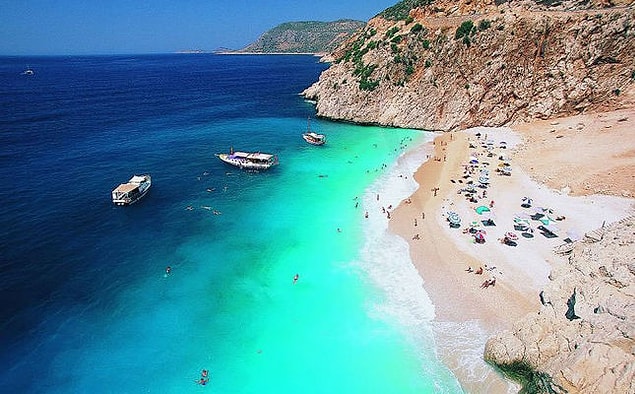 6. Güzelim koylarıyla sakin bir ada tatili yapmak isteyenlerin gözdesi: Gökçeada