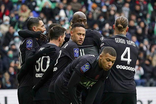 PSG, puanını 40'a yükselterek liderliğini sürdürdü. Saint-Etienne ise 12 puanla son sıraya geriledi.