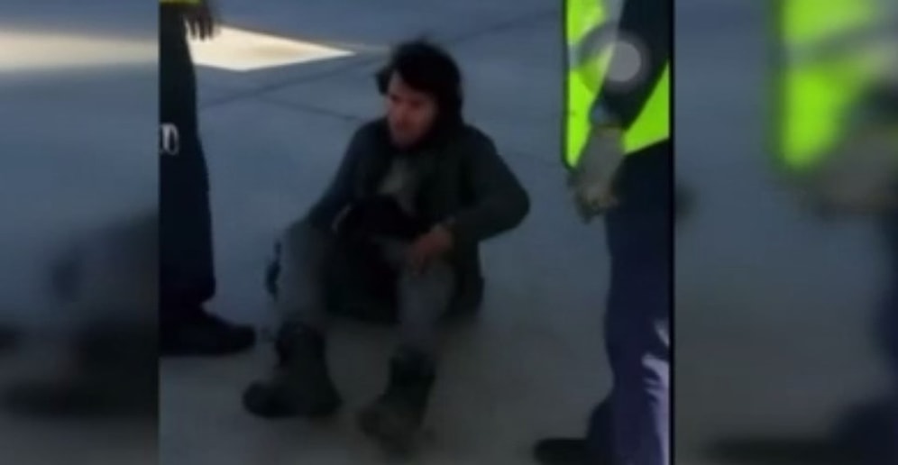 Uçağın İniş Takımlarına Giren Bir Kişi, Guatemala’dan Miami'ye Geldi