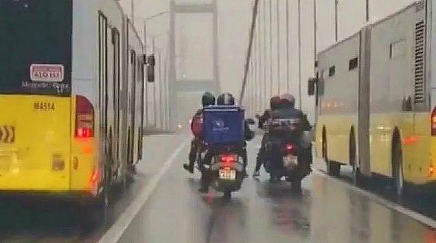 7. İstanbul'da 15 Temmuz Şehitler Köprüsü'nde şiddetli lodos nedeniyle köprü üzerinde ilerlemekte zorlanan 4 motosiklet sürücüsüne kalkan olan otobüs şoförleri 'Biz üstümüze düşeni yaptık. Hediye falan beklemiyoruz” dedi.