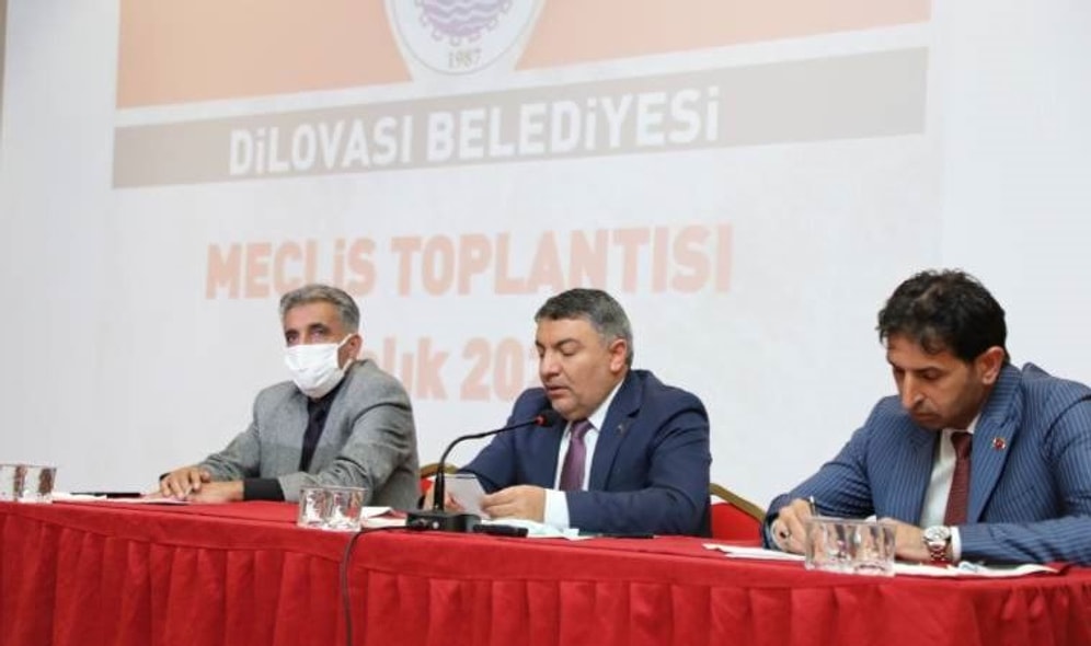 AKP'li Başkandan Kanada'ya Giden Gençler İçin Skandal İfadeler: 'Ne Kadar Çok Gay Varmış'