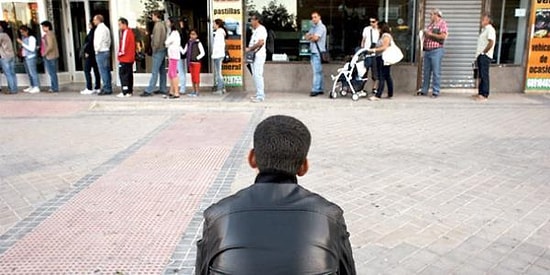 Gençlerin Oyu İşsizlik ve Eğitim Sorunlarına Yönelen Partilere: AKP Tercihleri Arasında Yok