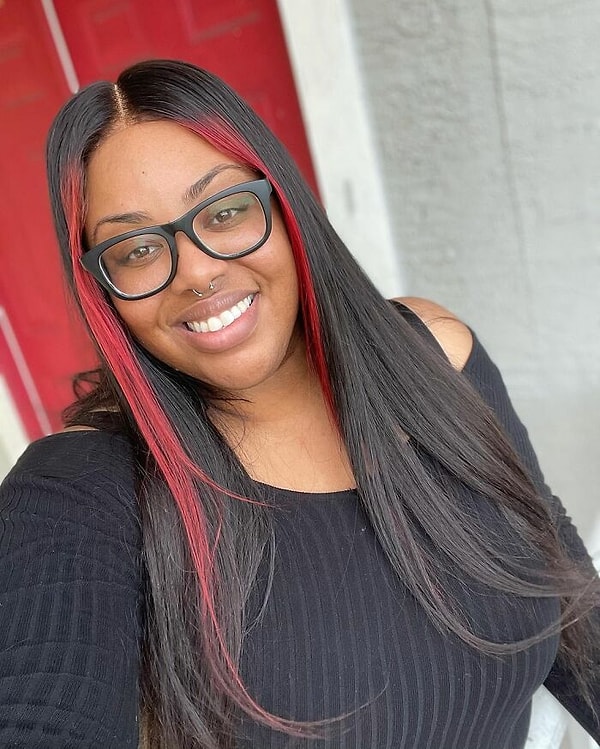 Прямо сейчас Робинсон документирует свое путешествие как в TikTok, так и в Instagram. (Ссылки ниже под фото)