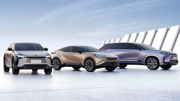 Lexus ile ortak bir etkinlik düzenleyen otomotiv devi Toyota, 16 yeni elektrikli otomobil tanıttı.