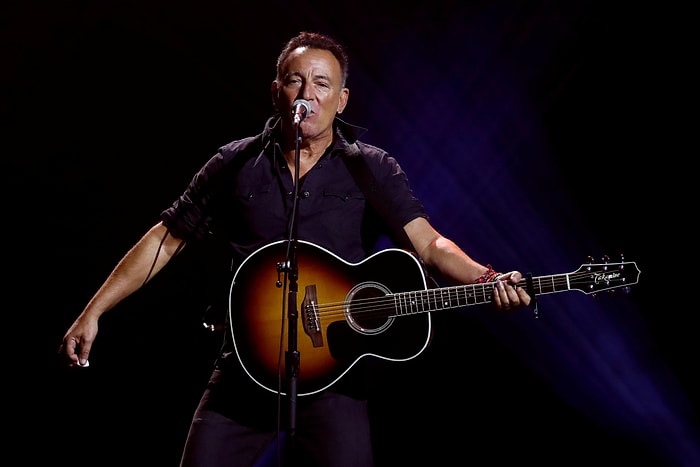 Bruce Springsteen Albümlerini ve Müzik Haklarını 500 Milyon Dolara Sattı