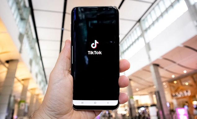 TikTok Live Studio yayınlanırsa, TikTok'un canlı akış stratejisi için ilginç bir değişiklik olabilir.