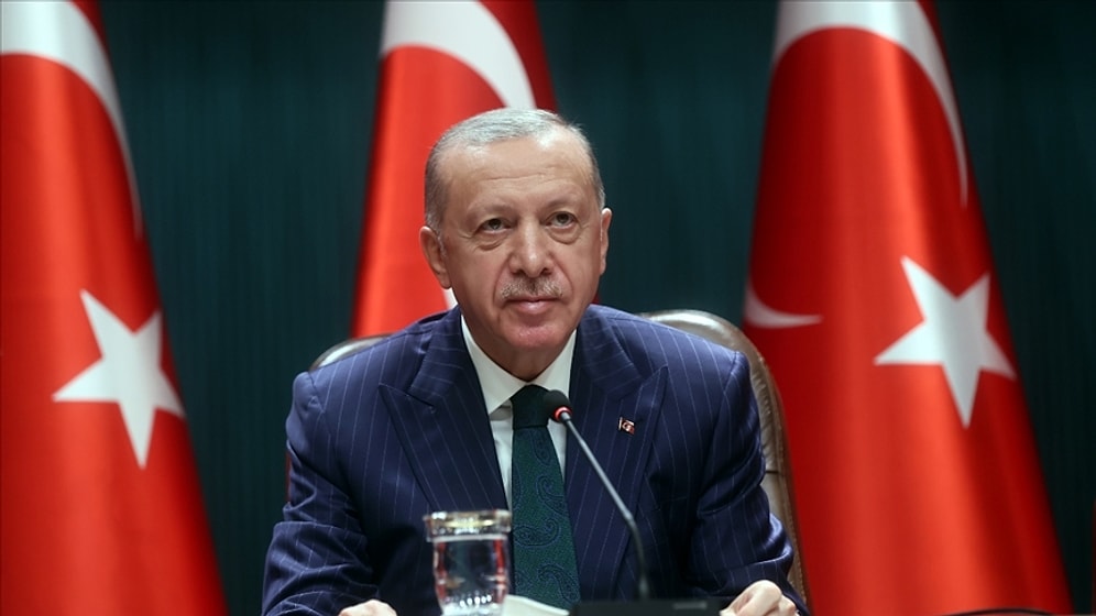 Erdoğan, Belediye Başkanlarıyla Kampa Giriyor: Seçimlerin Yol Haritası Belirlenecek