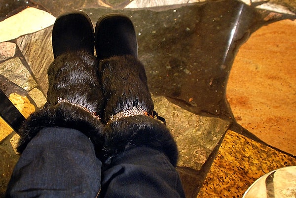 10. Сапоги с мехом.