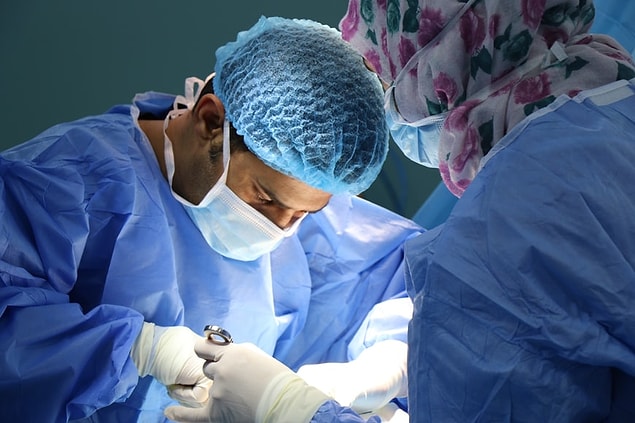 Ve bize bu soruyu sordurtuyor; "Nakli yapılmış bir organ yeniden bağışlanabilir mi?"