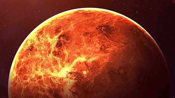 Araştırmacılar, "yaşamın Venüs'te kendi ortamını yaratabileceğini" öne sürüyor.